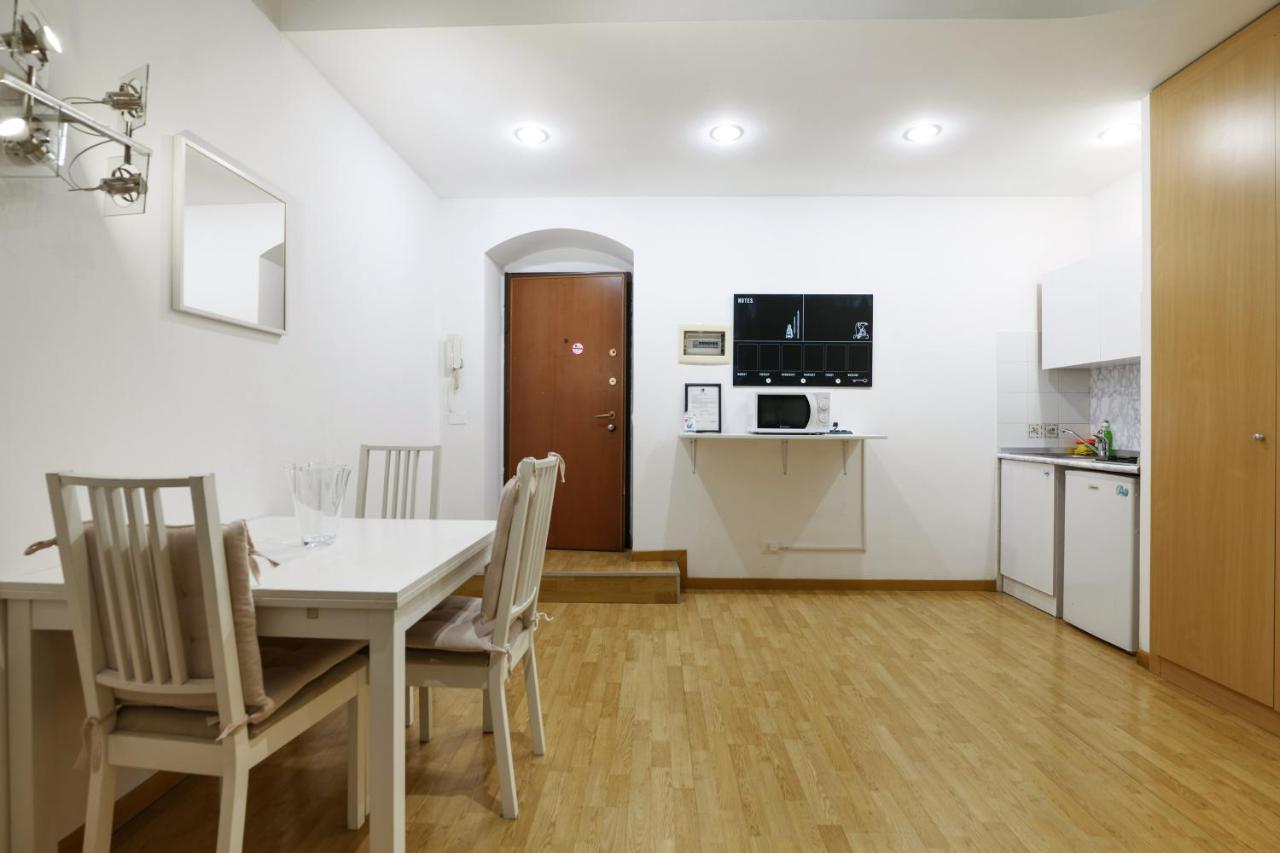 Luminoso Appartamento Con Balcone In Cadorna Milán Exterior foto